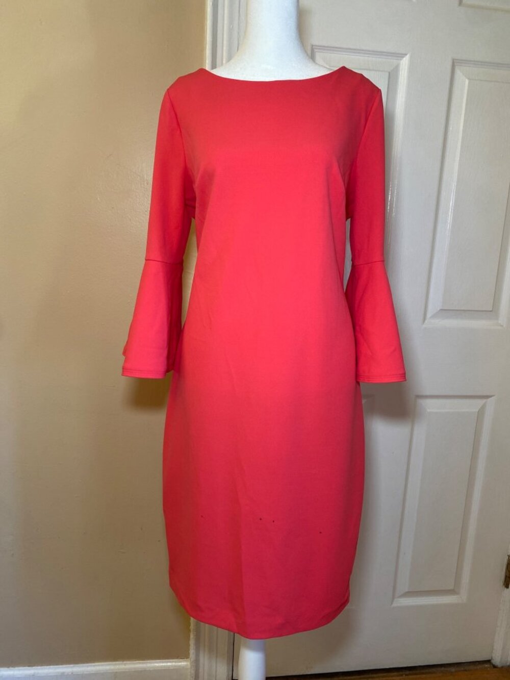 Calvin Klein Coral Bell-Sleeve Sheath Dress Size 12 Gold Zipper